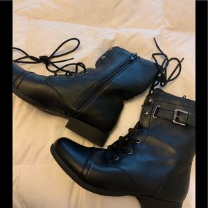 American Rag combat boots